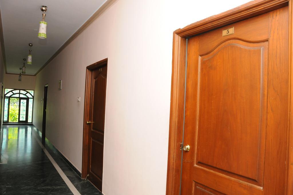 Lloyds Serviced Apartments,Krishna Street,T Nagar Chennai Room photo