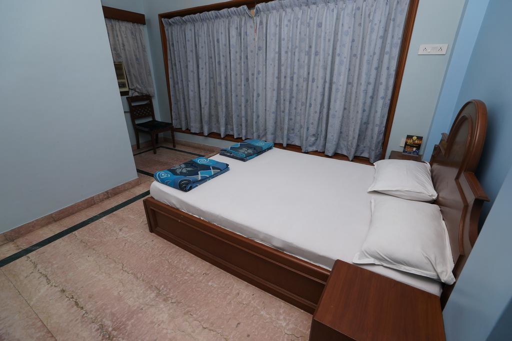 Lloyds Serviced Apartments,Krishna Street,T Nagar Chennai Exterior photo